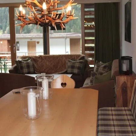 Holiday home Schoeneben Haus Silberdistel *