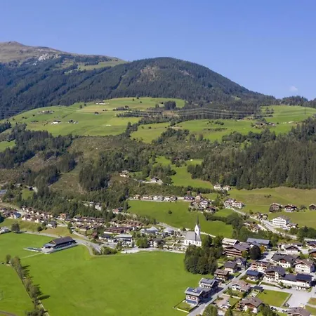 Schoeneben Haus Silberdistel * Wald im Pinzgau