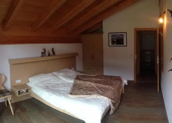 Schoeneben Haus Silberdistel Hébergement de vacances Wald im Pinzgau